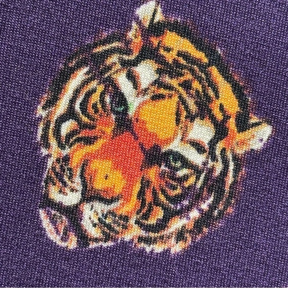 NEW LulaRoe Irma Mid-Sleeve Stretchy High-Low Tunic Top Loose Fit Modest Tigers - Picture 8 of 17